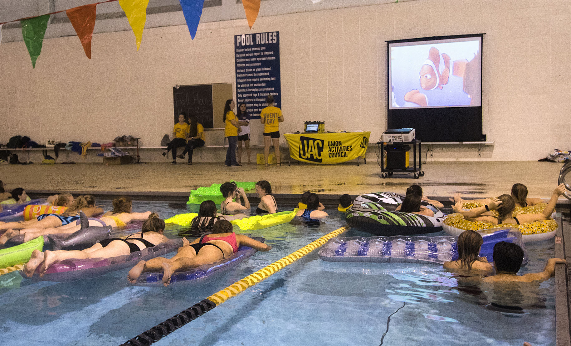 Finding relaxation time: a movie in the pool